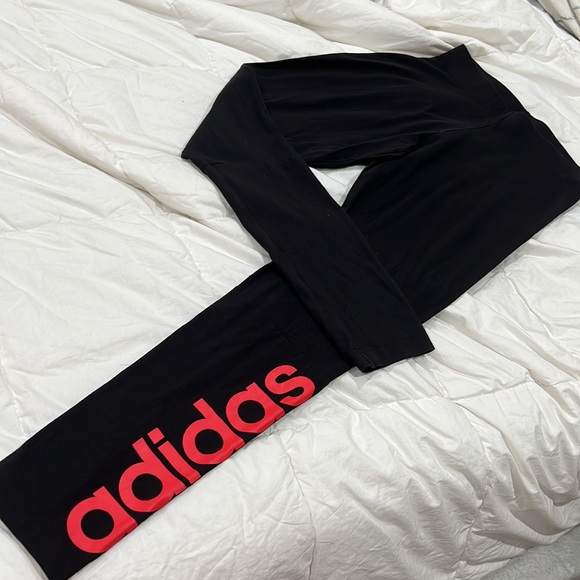 ❤️Adidas Women's Leggings - Picture 3 of 10